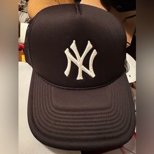 47 Brand NY Yankees trucker hat